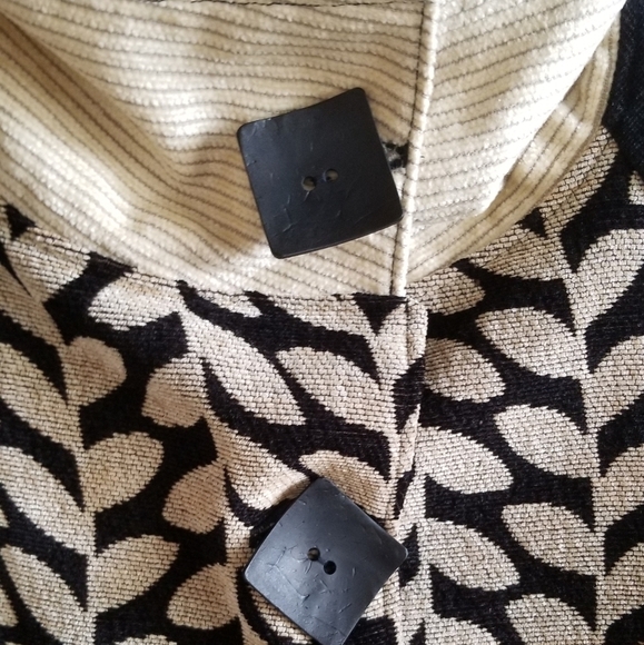 ✨️CL Material Girl Designs Corduroy Poncho Style Leaf Cape S - Picture 4 of 7